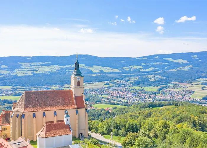 In Ruhiger Lage - 3 Schlafzimmer- Grosse Terrasse Дом отдыха