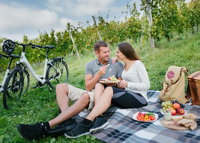 In Ruhiger Lage - 3 Schlafzimmer- Grosse Terrasse Casa vacanze Pöllauberg