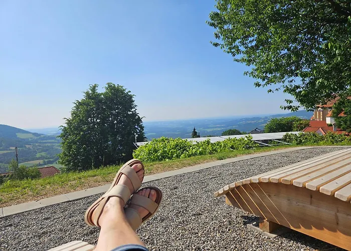 In Ruhiger Lage - 3 Schlafzimmer- Grosse Terrasse Pöllauberg